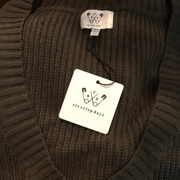 Nasty Gal True Nature v Neck Sweater - Picture 3 of 3